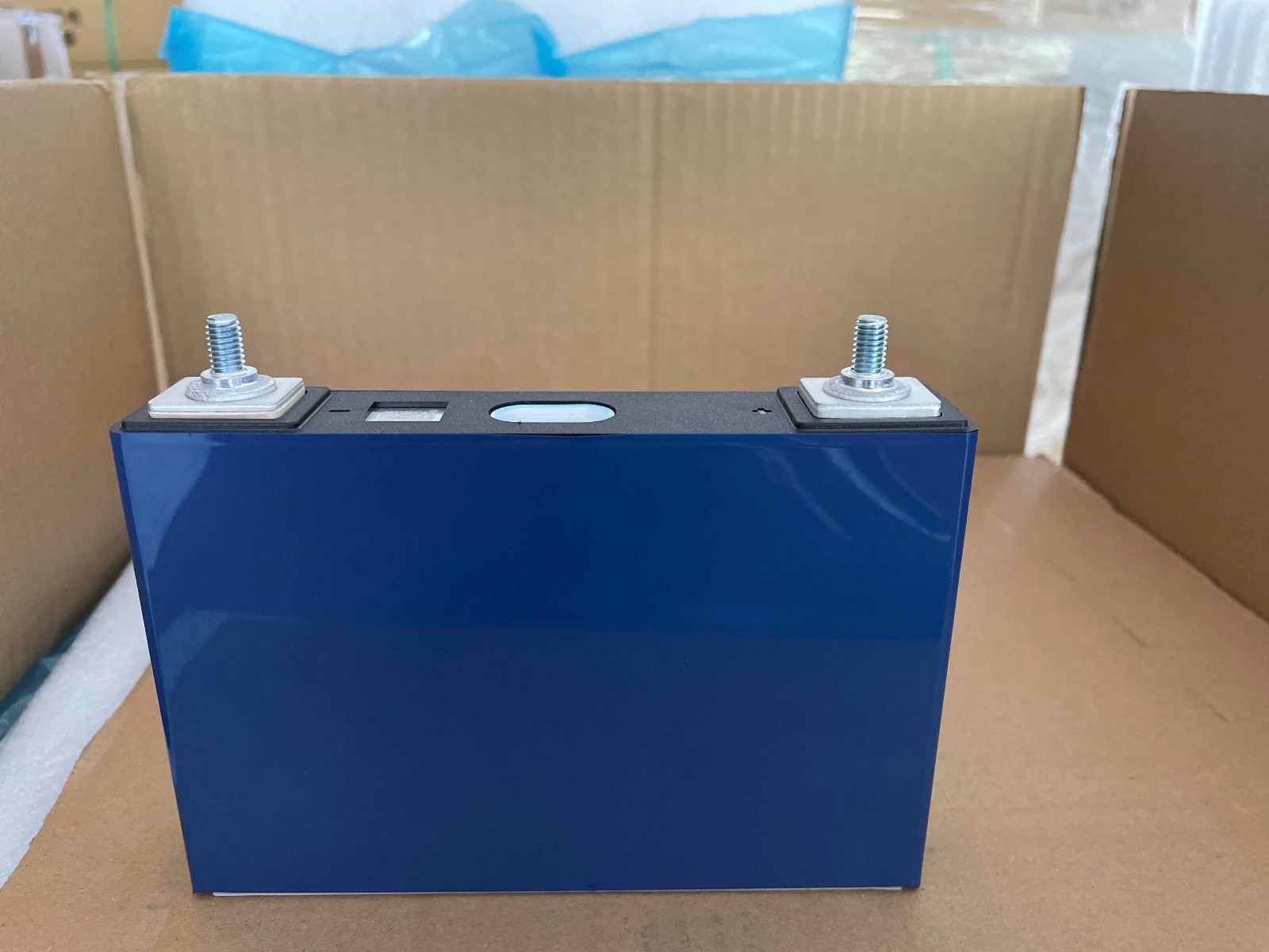 160pcs CALB 3.7V50AH NMC Cells shipped to the US