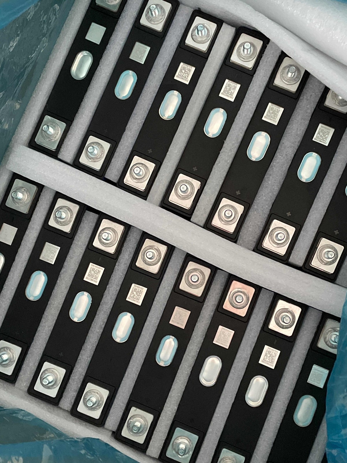160pcs CALB 3.7V50AH NMC Cells shipped to the US