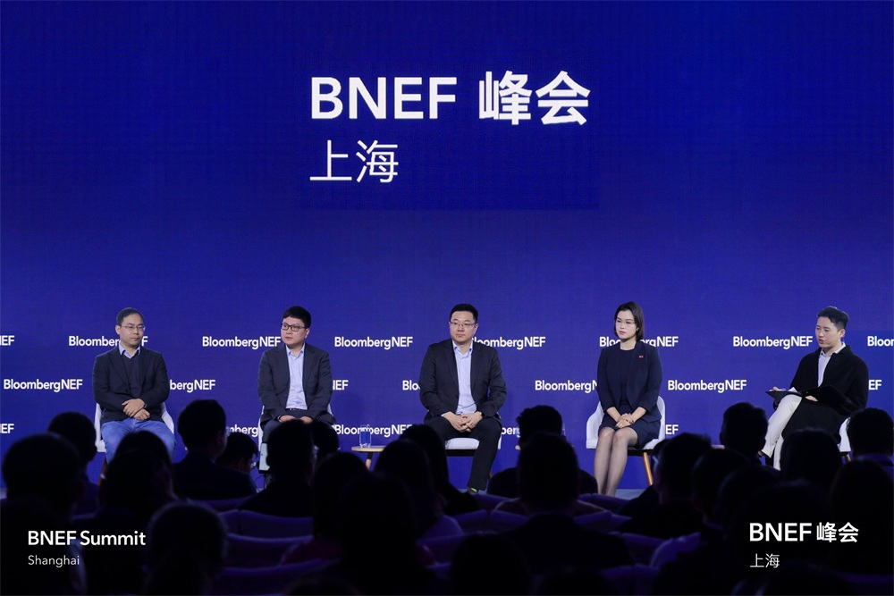 EVE Energy Showcases Tech and Global Plans at BNEF Summit