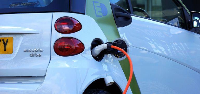 New Hampshire regulators approve new EV charging rates for Unitil, Liberty and cut demand charges in 