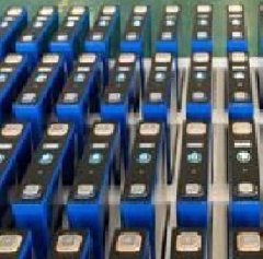 Exploring the Advantages and Disadvantages of LiFePO4 Batteries
