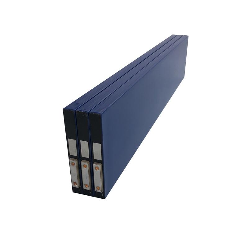 Svolt 3.2V 135.5Ah Prismatic LFP Blade LiFePO4 Battery Cel